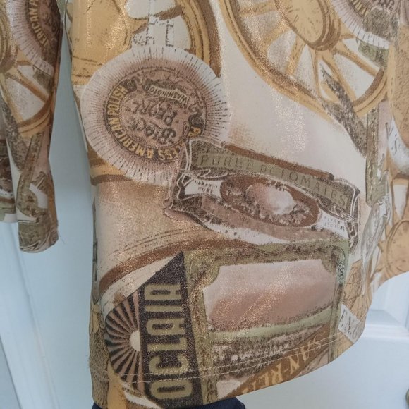 Vintage shimmery three quarter length sleeved graphic top - Picture 3 of 4